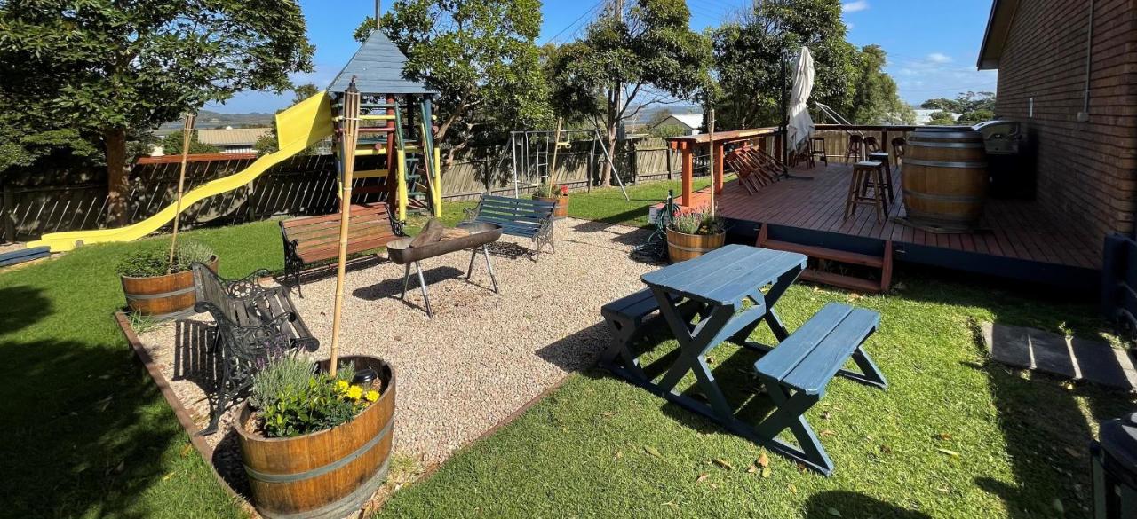 Marlo Caravan Park & Motel Bagian luar foto